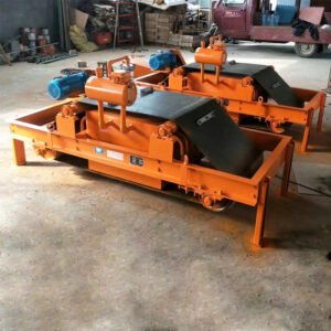Oil-Cooled Self-Cleaning Electromagnetic Separator