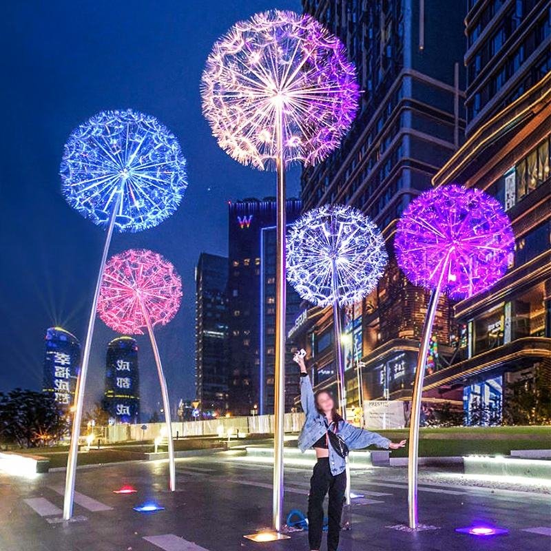 Dandelion LED Lamp